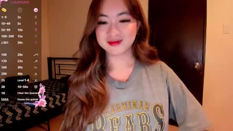 Zoe online show from 05/13/26, 09:17