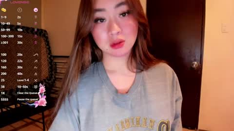 Zoe online show from 06/11/26, 04:49