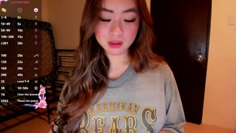 Zoe online show from 06/19/26, 05:06