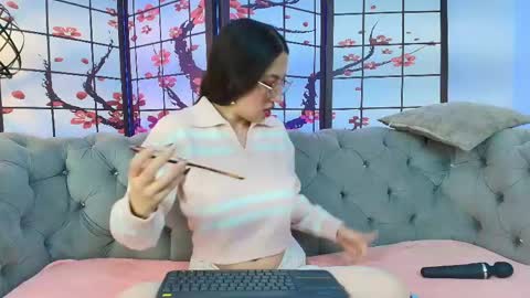 sweetlyundone online show from 06/04/26, 07:09