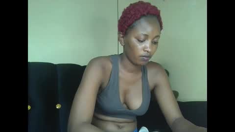 sweetmama06 online show from 10/21/25, 09:43