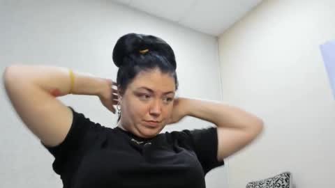 Snapshot of sweetmarylove chatting on 10/19/25, 09:21 sweetmarylove online show from 10/19/25, 09:21