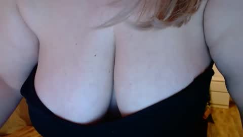 sweetmaya online show from 12/20/24, 03:31
