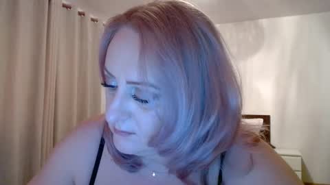sweetmaya online show from 12/31/24, 10:04
