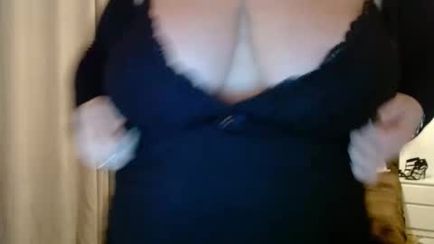 sweetmaya online show from 01/15/25, 07:23