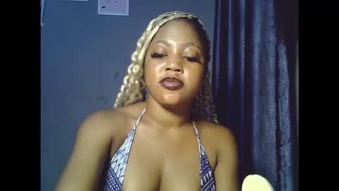 sweetmila9 online show from 03/08/26, 04:27