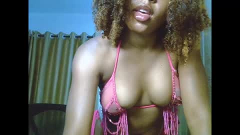 sweetmila9 online show from 04/05/26, 03:47
