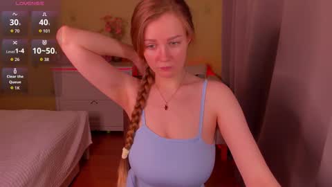 Snapshot of sweetmilkis chatting on 03/20/26, 11:37 Swetmilkis online show from 03/20/26, 11:37