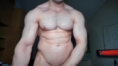 Lorenzo online show from 02/11/25, 05:05