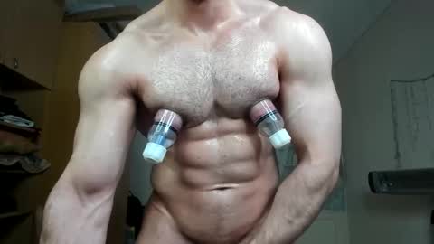 Snapshot of sweetmuscles_boy chatting on 11/09/25, 07:06 Lorenzo online show from 11/09/25, 07:06