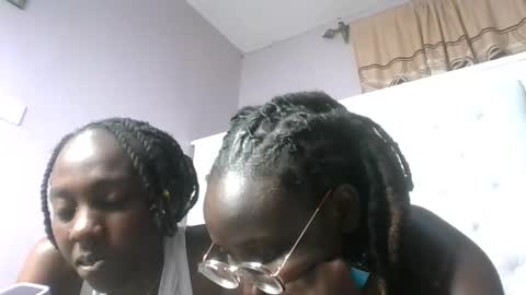 Snapshot of sweetnovah chatting on 06/11/26, 12:32 Novah girlie online show from 06/11/26, 12:32
