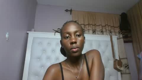 Novah girlie online show from 06/16/26, 03:31