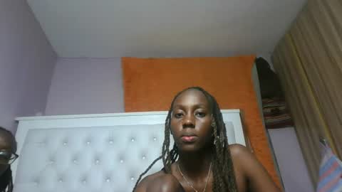 Novah girlie online show from 06/20/26, 04:32