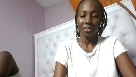 Novah girlie online show from 06/23/26, 11:52