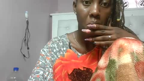 Novah girlie online show from 07/12/26, 02:30