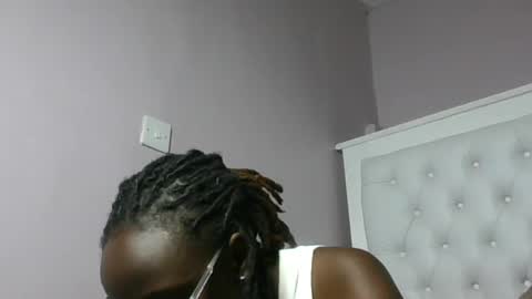 Novah girlie online show from 07/28/26, 08:01
