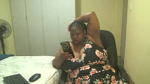 sweetnoziexxx online show from 12/10/24, 04:56