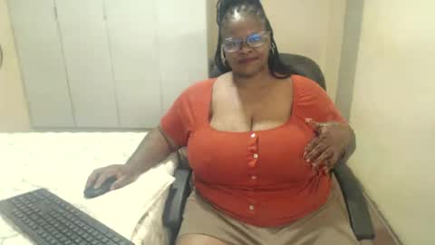 sweetnoziexxx online show from 01/12/25, 06:17