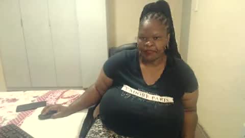 sweetnoziexxx online show from 01/14/25, 07:38