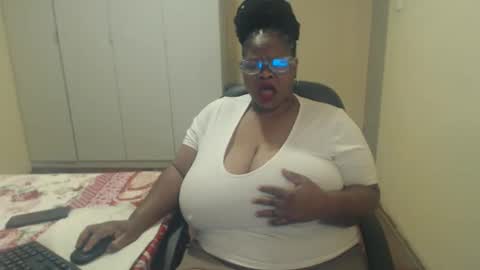 sweetnoziexxx online show from 01/29/25, 05:30