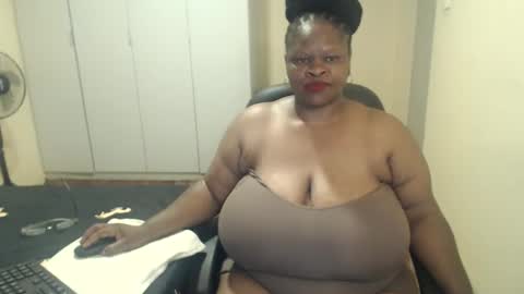 sweetnoziexxx online show from 02/04/25, 09:10