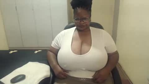 sweetnoziexxx online show from 02/26/25, 07:31