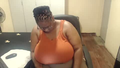 sweetnoziexxx online show from 03/04/25, 08:46