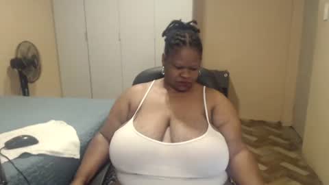 sweetnoziexxx online show from 05/05/26, 06:10