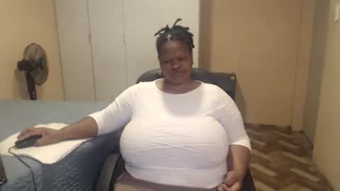 sweetnoziexxx online show from 05/21/26, 06:20