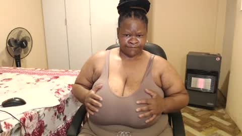 sweetnoziexxx online show from 07/24/26, 06:00
