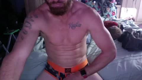 Snapshot of sweetnsexy95 chatting on 01/10/25, 06:17 WeAim2PZzz online show from 01/10/25, 06:17