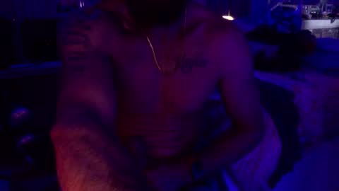 Snapshot of sweetnsexy95 chatting on 01/28/25, 09:51 WeAim2PZzz online show from 01/28/25, 09:51