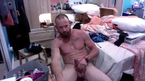 Snapshot of sweetnsexy95 chatting on 02/05/25, 07:50 WeAim2PZzz online show from 02/05/25, 07:50