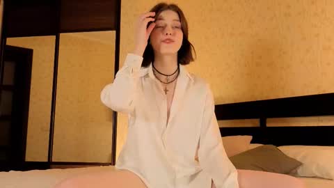 Snapshot of sweetparadox chatting on 11/30/25, 11:14 Anya online show from 11/30/25, 11:14