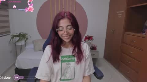 sweetpeach_20 online show from 02/17/25, 10:36