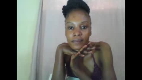 ESTHER online show from 01/22/25, 06:20