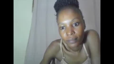 ESTHER online show from 01/25/25, 02:47