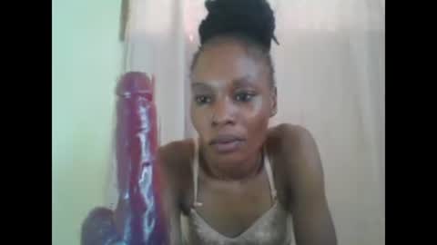 ESTHER online show from 01/30/25, 12:37