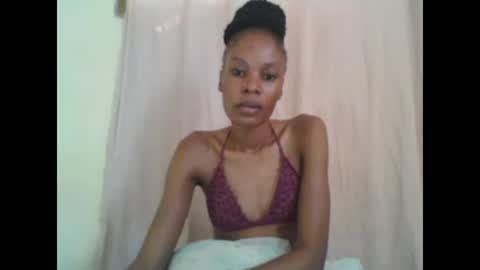 ESTHER online show from 01/31/25, 12:40