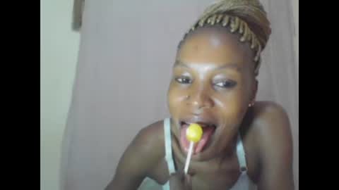 ESTHER online show from 02/04/25, 07:00
