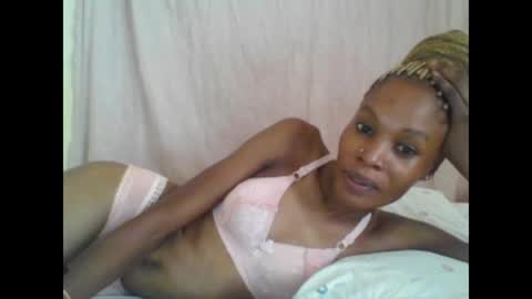 ESTHER online show from 02/05/25, 06:24