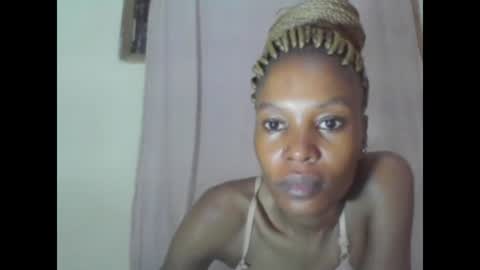 ESTHER online show from 02/07/25, 02:19