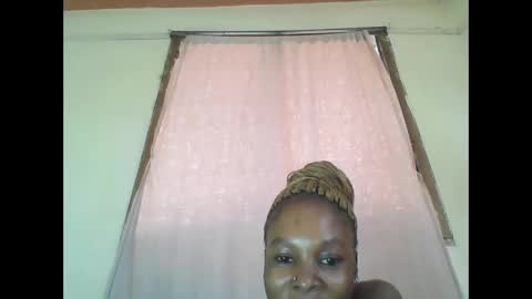 ESTHER online show from 02/09/25, 09:58