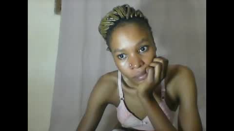 ESTHER online show from 03/02/25, 01:36