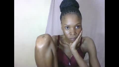ESTHER online show from 05/19/26, 01:56