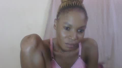 ESTHER online show from 07/12/26, 06:48