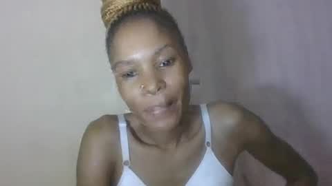 ESTHER online show from 07/19/26, 06:55