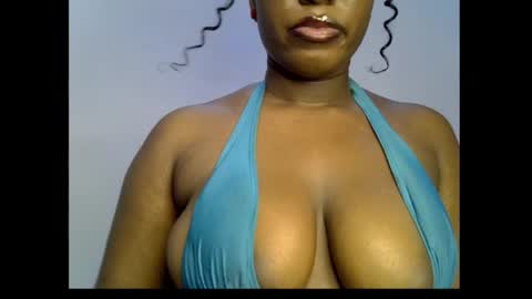 Snapshot of sweetpetitgirl chatting on 04/22/26, 07:48 LILY BRANDY online show from 04/22/26, 07:48