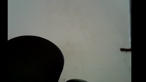 Snapshot of sweetpetitgirl chatting on 05/31/26, 07:04 LILY BRANDY online show from 05/31/26, 07:04