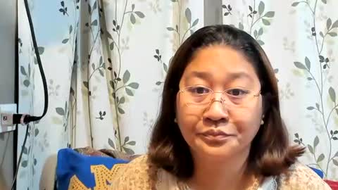 Snapshot of sweetpilipina88 chatting on 12/03/25, 01:02 MIA online show from 12/03/25, 01:02